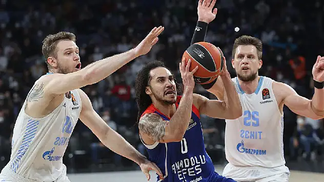 Anadolu Efes, Olympiakos'u ağırlıyor 