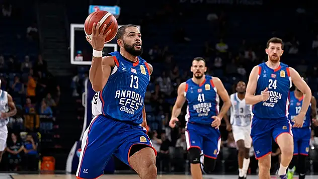 Anadolu Efes, THY Avrupa Ligi'nde yarın Real Madrid'i konuk edecek
