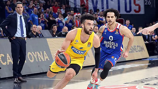 Anadolu Efes-UNICS Kazan 
