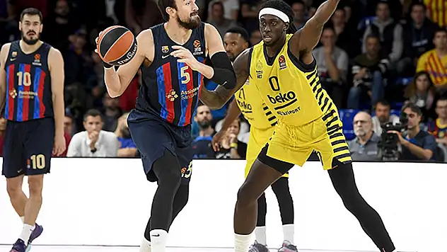 Anadolu Efes ve Fenerbahçe'nin maçları iptal