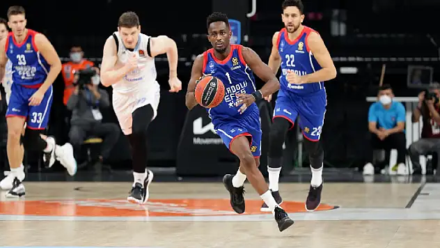 Anadolu Efes, Zenit sınavında 
