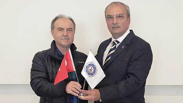 Anadolu Konyalılar Dernekleri Federasyonunda bayrak değişimi