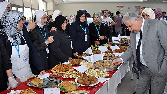 Anadolu Selçuklu ve Konya Mutfağı yarışması düzenlendi