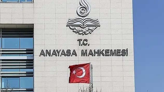 Anayasa Mahkemesi, HDP'nin 'kapatma davasının seçim sonrasına bırakılması' başvurusunu reddetti

