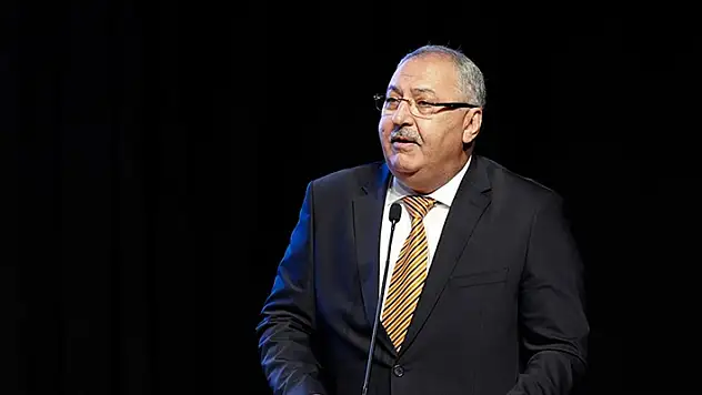 Anayasa Mahkemesi üyeliğine Metin Kıratlı seçildi
