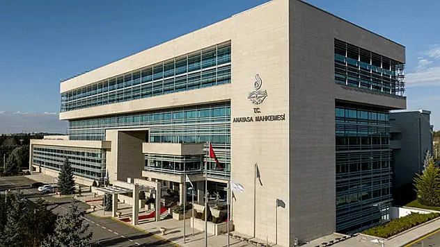 Anayasa Mahkemesine bireysel başvuru hakkı 13 yaşında