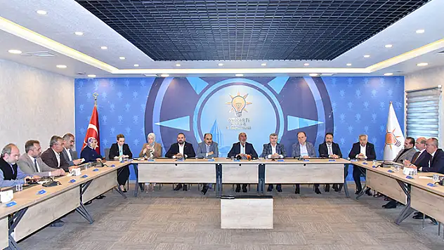 Angı'dan AK Parti'li seçmene 28 Mayıs uyarısı: Rehavete kapılmayalım