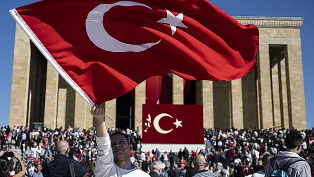 Anıtkabir, 29 Ekim Cumhuriyet Bayramı'nda 745 bini aşkın ziyaretçiyi ağırladı