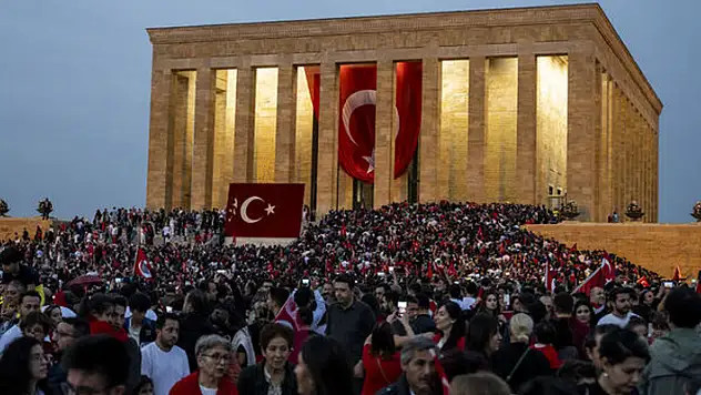 Anıtkabir'e 29 Ekim'de rekor ziyaret!
