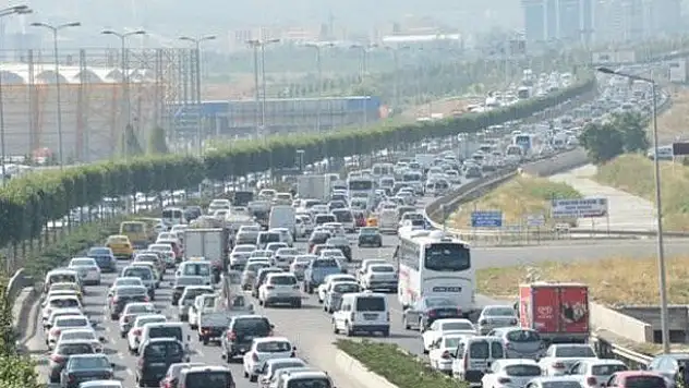 Ankara Bulvarı yeniden trafiğe açıldı