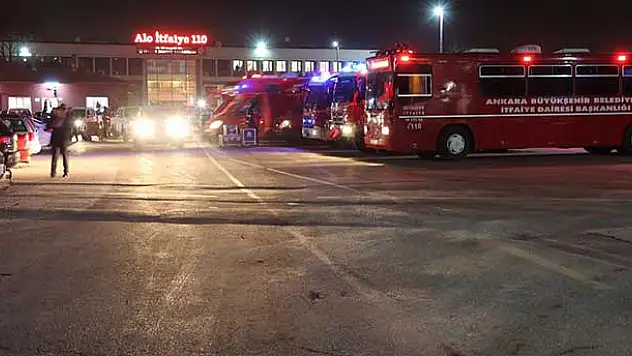 Ankara Büyükşehir Belediyesi ekipleri Elazığ'a gitmek üzere yola çıktı