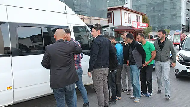 Ankara'da 1 milyon liralık vurgun yapan hırsızlık şebekesi çökertildi