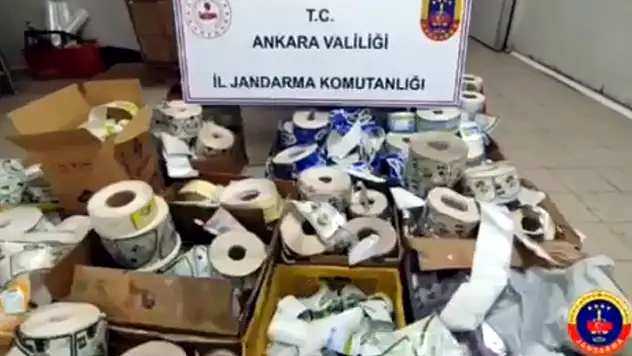 Ankara'da 95 ton sahte gıda ele geçirildi
