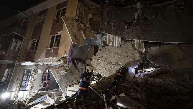 Ankara'da bir binada patlama meydana geldi: Baba kız hayatını kaybetti
