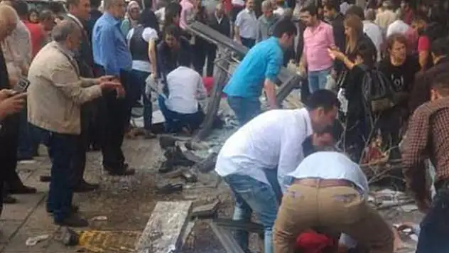 Ankara'da freni boşalan otobüs durağa girdi : 12 ölü 8 yaralı
