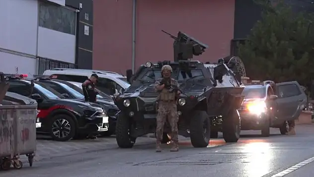 Ankara'da husumetlisi tarafından başından silahla vurulan kişi hayatını kaybetti
