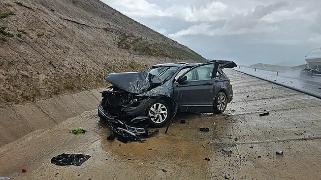 Ankara'da otomobil su kanalına girdi: 1 ölü, 3 yaralı
