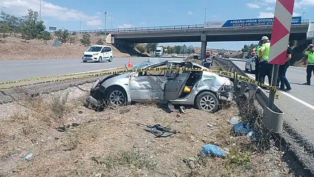 Ankara'da  otomobil takla attı, aynı aileden 1 kişi öldü, 3 kişi yaralandı

