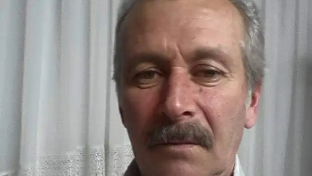 Ankara'da otomobil, traktöre çarptı: 1 ölü, 4 yaralı
