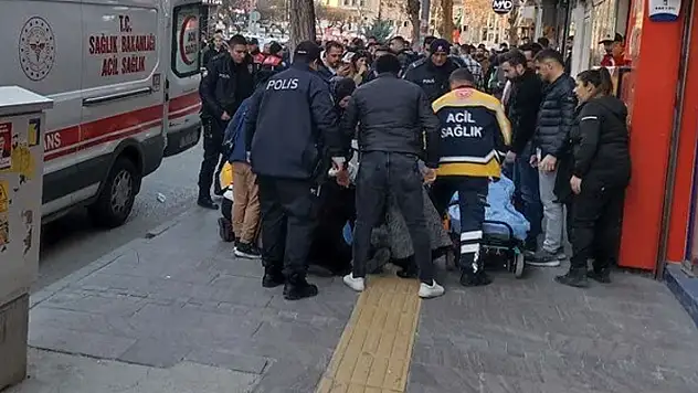 Ankara'da silahlı kavga: Yoldan geçenler de kurşunların hedefi oldu

