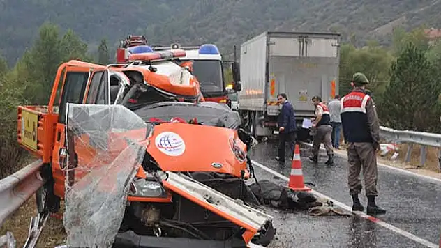 Ankara'da trafik kazası: 2 ölü, 2 yaralı