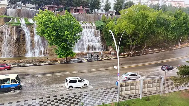 Ankara'daki sağanak nedeniyle bir kişi öldü, kayıp bir kişi ise aranıyor
