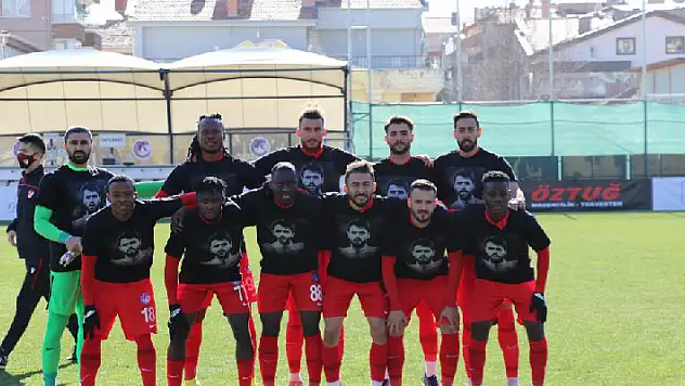 Ankara Keçiörengücü, seremoniye Ahmet Çalık tişörtüyle çıktı

