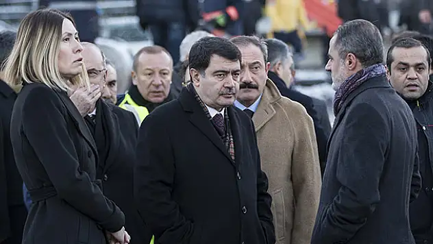 Ankara-Konya hızlı treni devrildi: 7 ölü 46 yaralı