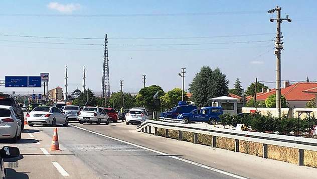 Ankara - Konya karayolunda trafik denetimi sürüyor 