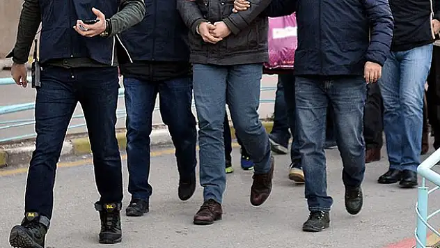 Ankara merkezli 24 ilde FETÖ operasyonu: 35 gözaltı