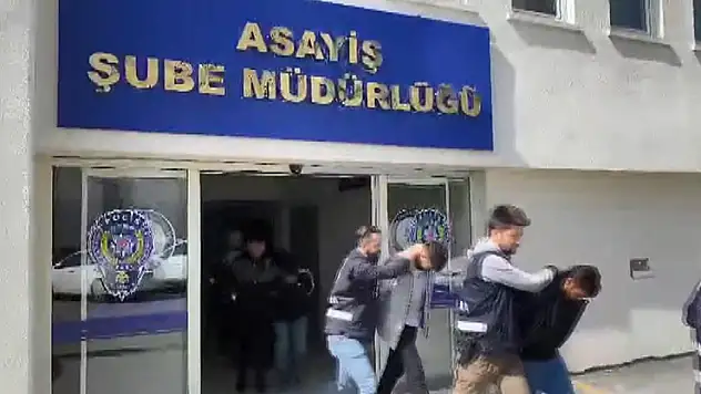 Ankara merkezli 3 ilde dolandırıcılık operasyonu 17 tutuklama