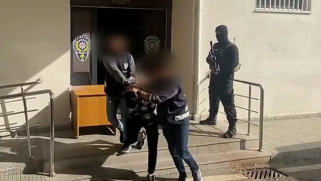 Ankara merkezli 4 ilde DEAŞ operasyonu: 2'si yabancı uyruklu, 6 gözaltı

