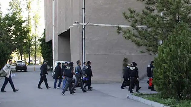 Ankara merkezli 'usulsüz dinleme' operasyonu