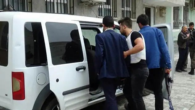 Ankara patlamasında kullanılan aracı alan ve satanlar gözaltında