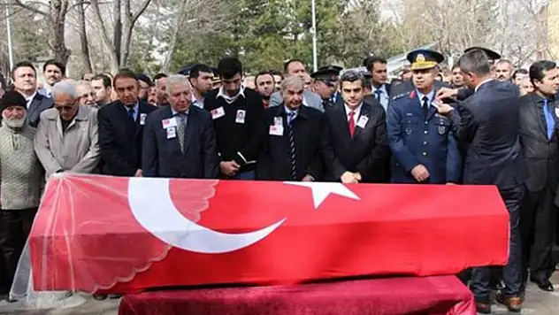 Ankara saldırısında şehit olan Ayşegül Pürnek Kayseri'de toprağa verildi