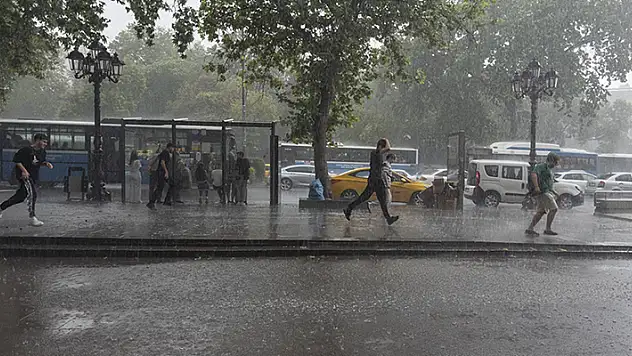 Ankara ve çevresindeki iller için kuvvetli yağış uyarısı
