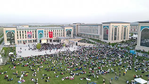 Ankara Yıldırım Beyazıt Üniversitesi 70 akademik personel alacak

