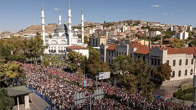 Ankara'da 'Gazze Kararlılık Yürüyüşü' düzenleniyor