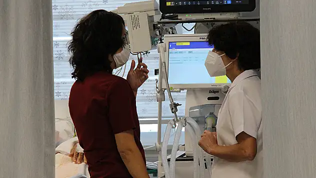 Anne adaylarına 'Kovid-19 aşısı olun ve koruyucu tedbirlere devam edin' çağrısı
