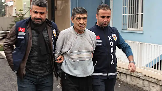 Annesini bıçaklayarak öldüren zanlı, psikiyatri servisine sevk edildi