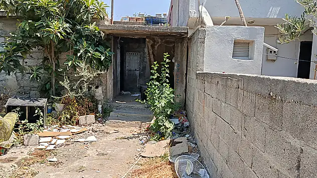 Annesini döverek öldürdü, 'bayıldı' diye 112'den yardım istedi