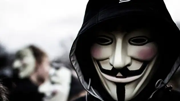 Anonymous, Türkiye'deki 50 bin bilgisayarı ele geçirdi!