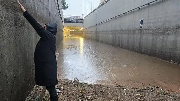 Antalya'da 1 kişinin öldüğü su dolu alt geçitte felaketin izi

