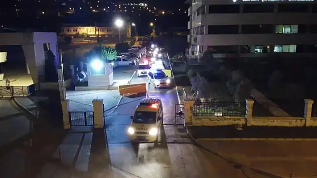 Antalya'da 4 ilçede eş zamanlı aranan şahıs operasyonu: 39 şahıs yakalandı
