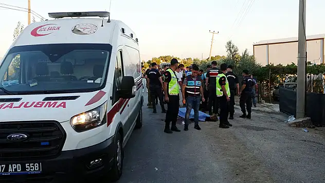 Antalya'da arazi anlaşmazlığı cinayetinin şüphelisi ile dedesi tutuklandı
