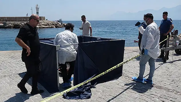 Antalya'da denizde, kol, bacak ve başsız ceset bulundu
