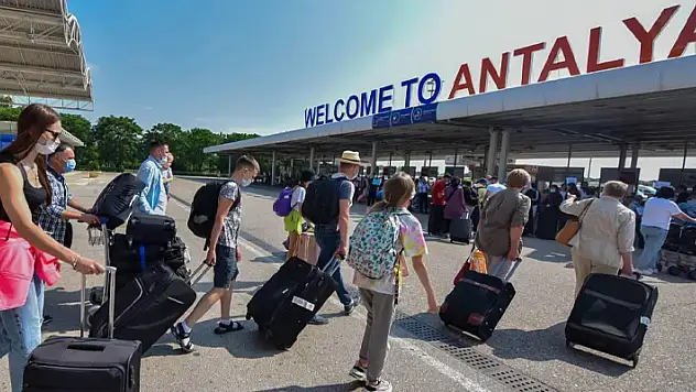 Antalya'da hedef 20 milyon turist
