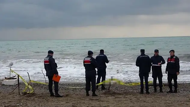 Antalya'da otelin sahilinde kimliği belirsiz erkek cesedi bulundu, bir haftada bulunan ceset sayısı 6 oldu
