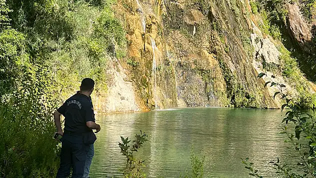 Antalya'da şelalede suya giren İranlı boğuldu
