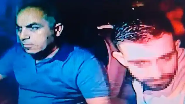Antalya'da vahşet! Taksiciyi öldüresiye dövüp gasp ettiler
